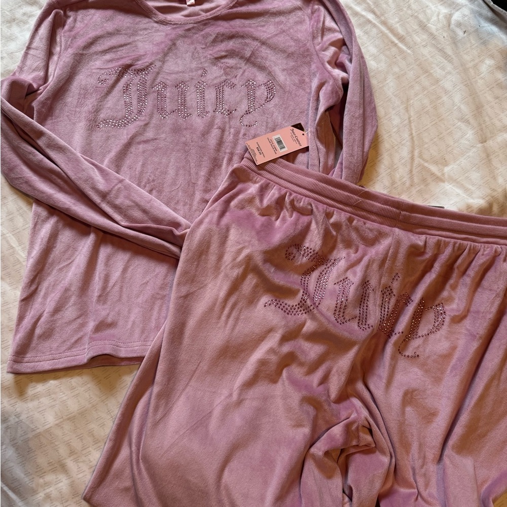Juicy Couture Lavender Lounge Set